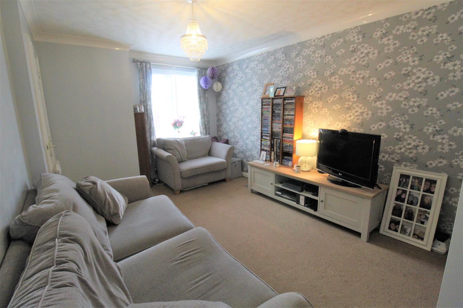 Waterglades Close, Etruria, Stoke-On-Trent